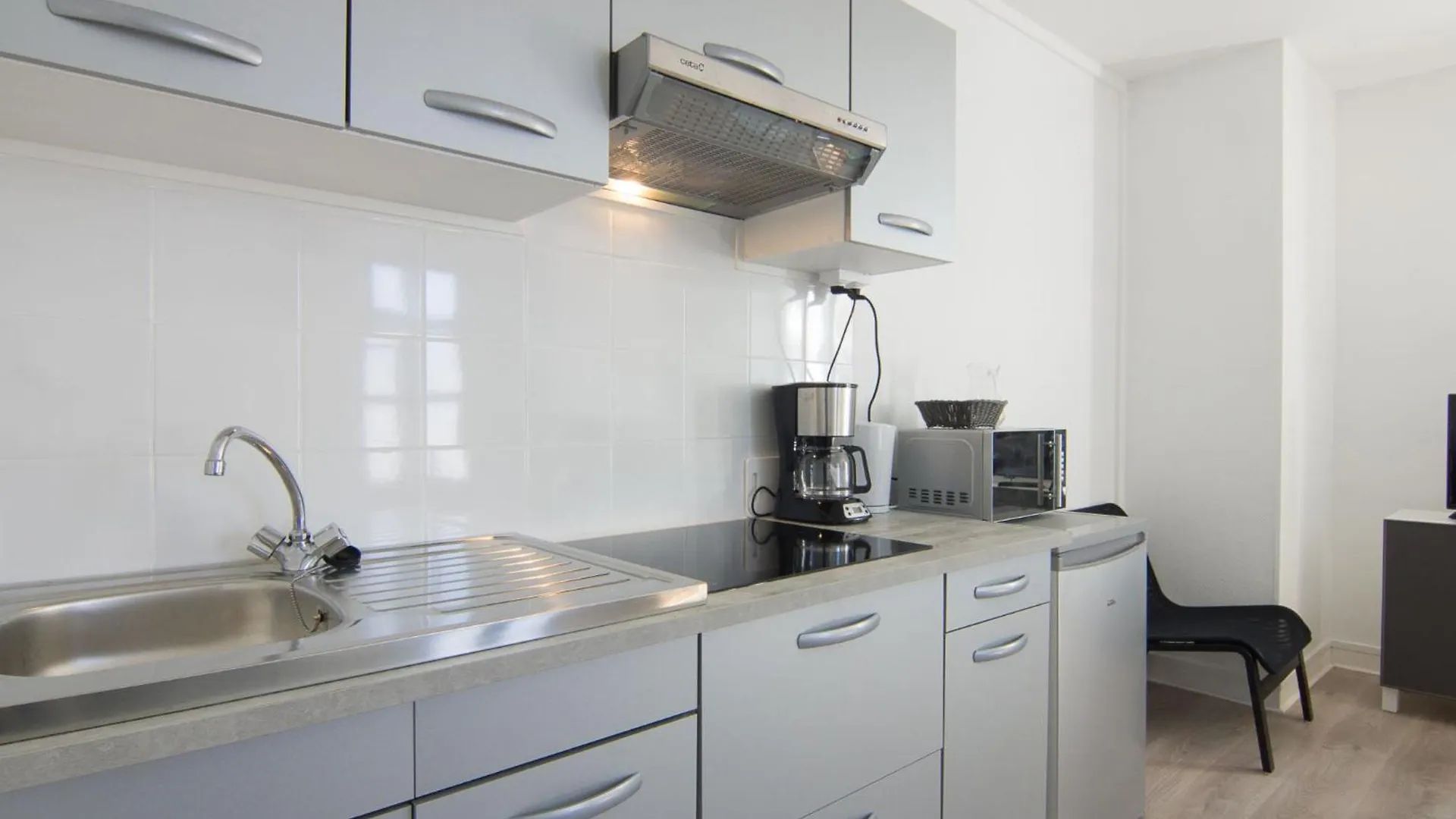 Apartment Le Petit Robinson-8 By Interhome La Richardais Frankrijk