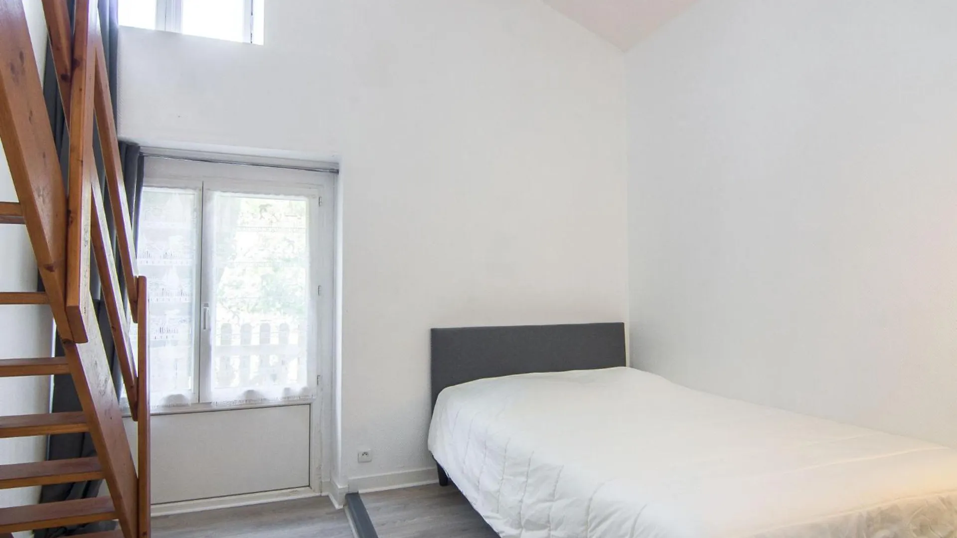 Apartment Le Petit Robinson-8 By Interhome La Richardais